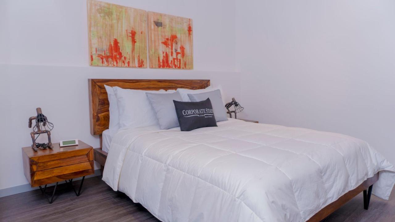 Corporate Stays - Arborea Flats - Modern 1Br Santa Ana  Buitenkant foto